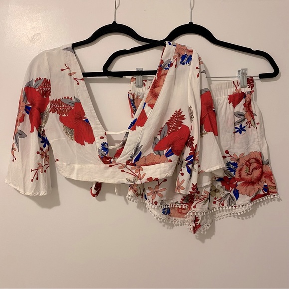 Tropical two piece set. - Picture 1 of 3